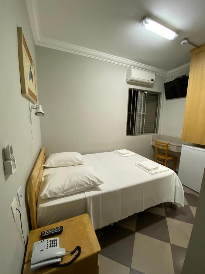 Missouri Hotel Сао Паоло Екстериор снимка